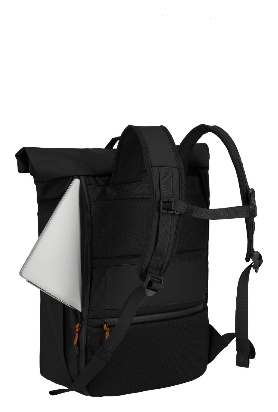 Rolovací ruksak Travelite Briize Backpack M Roll-Up Black (obrázok 4)