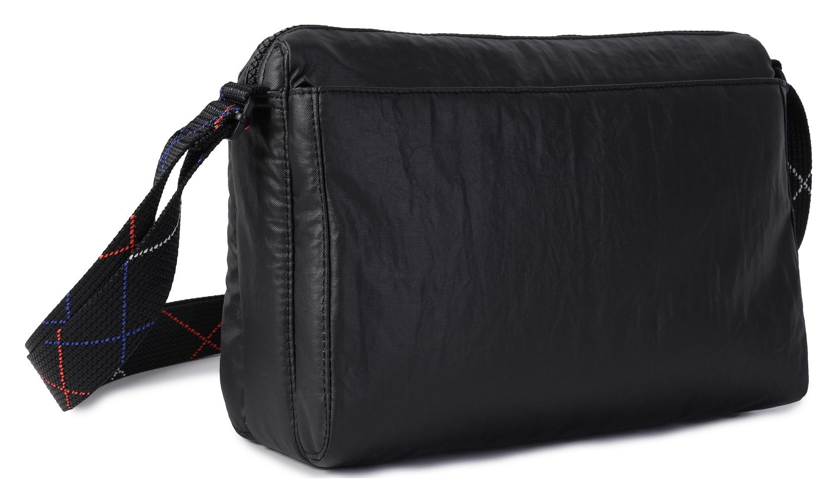 Športová crossbody kabelka Hedgren Eye M Creased black/coral – Obrázok 3